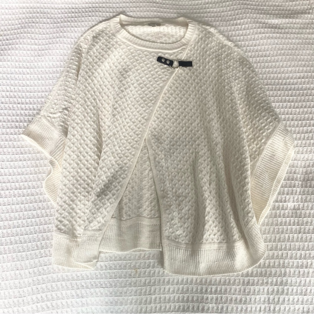 Talbots Cream Textured Knit cape S/M